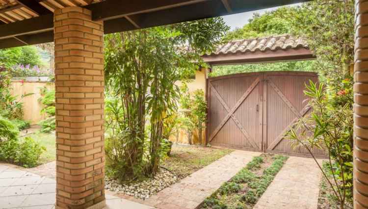 casa-albamar-guarujá-pereque-sakaiimoveis-garagem