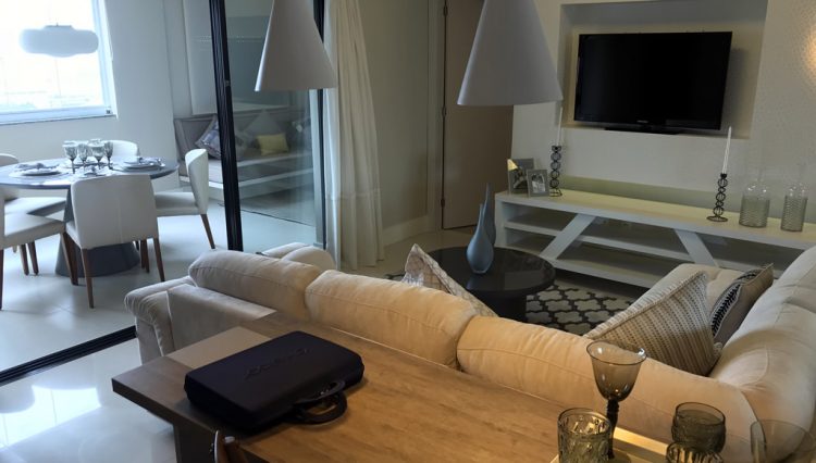 sakaiimoveis-versatile4x1-sala-decorado