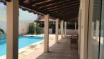 casa-terrea-4-suites-mogilar-venda-piscina-terreno660m2-churrasqueira-edicula-ótimo=para-clinica (16)