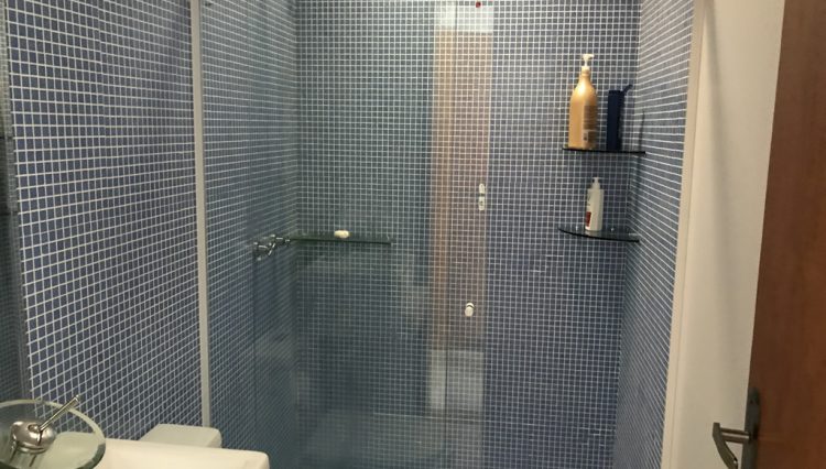 casa-terrea-4-suites-mogilar-venda-piscina-terreno660m2-churrasqueira-edicula-ótimo=para-clinica (26)