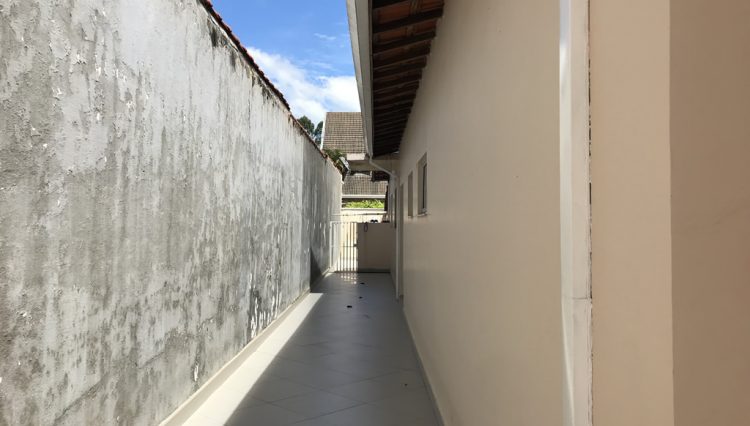 casa-terrea-4-suites-mogilar-venda-piscina-terreno660m2-churrasqueira-edicula-ótimo=para-clinica (32)