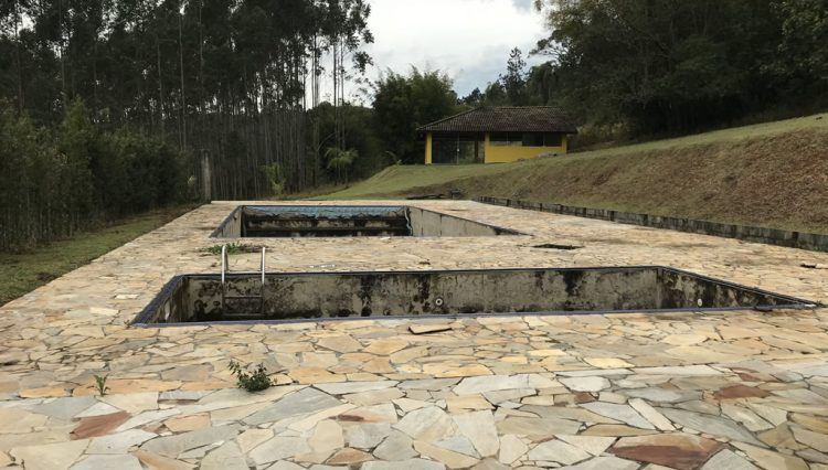 sitio-eldorado-mogi-das-cruzes-venda-260-mil-m2-plantacao-eucalipto-casa-salao-festas-piscina (14)
