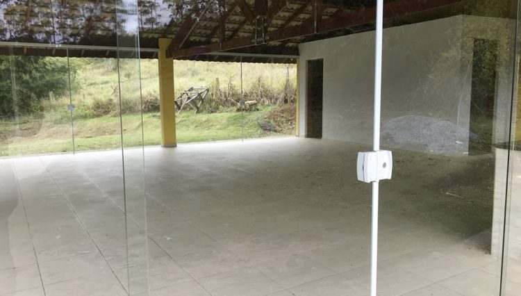 sitio-eldorado-mogi-das-cruzes-venda-260-mil-m2-plantacao-eucalipto-casa-salao-festas-piscina (17)