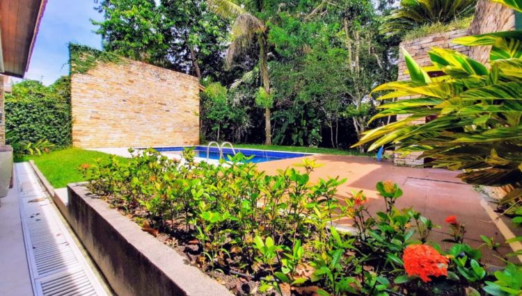 sobrado-4-suites-lazer-piscina-churrasqueira-mobiliado-venda-riviera-bertioga (22)