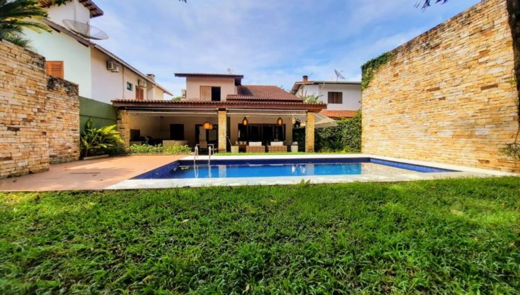 sobrado-4-suites-lazer-piscina-churrasqueira-mobiliado-venda-riviera-bertioga (24)