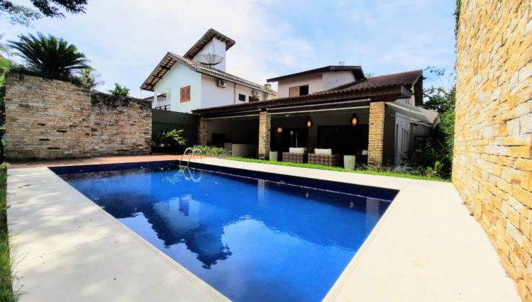sobrado-4-suites-lazer-piscina-churrasqueira-mobiliado-venda-riviera-bertioga (26)