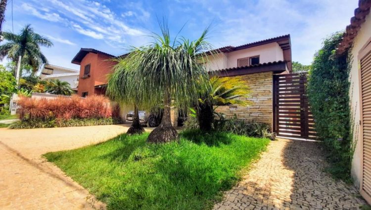 sobrado-4-suites-lazer-piscina-churrasqueira-mobiliado-venda-riviera-bertioga (31)