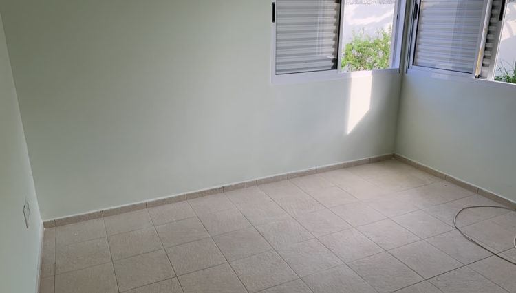 sobrado-venda-condominio-aruã-reformado-3-dorm-230m2-quital-3-salas (20)