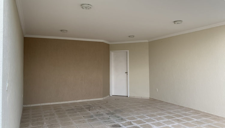 sobrado-venda-condominio-aruã-reformado-3-dorm-230m2-quital-3-salas (3)