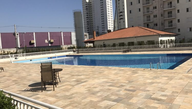 sakaiimoveis-locação-flex-piscina