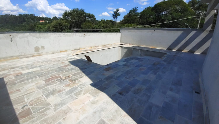 sobrado-aruã-venda-212m2-piscina-área-gourmet (11)