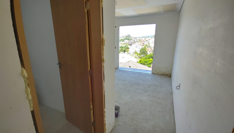 sobrado-aruã-venda-212m2-piscina-área-gourmet (27)