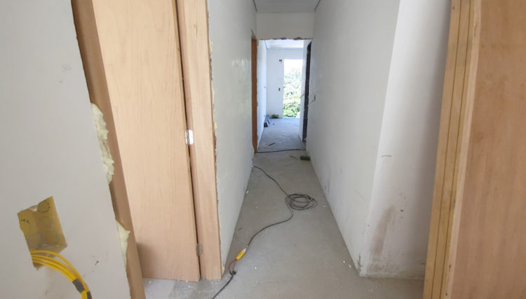 sobrado-aruã-venda-212m2-piscina-área-gourmet (41)