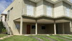 sobrado-3-suites-churrasqueira-forno-aquecimento-solar-3-vagas-cozinha-ecopark-317m2-venda (4)