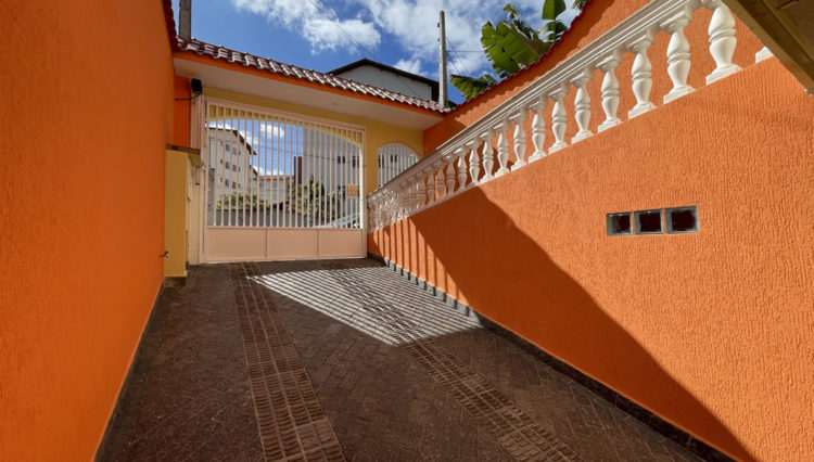 sobrado-2pavimentos-240m2-3-dorm-área-gourmet-jardim-marica (14)