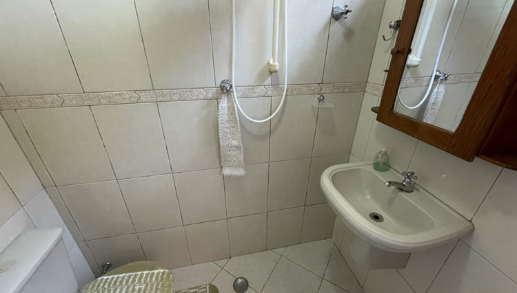 sobrado-2pavimentos-240m2-3-dorm-área-gourmet-jardim-marica (18)