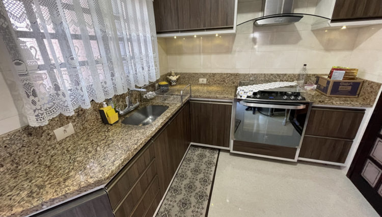 sobrado-2pavimentos-240m2-3-dorm-área-gourmet-jardim-marica (20)
