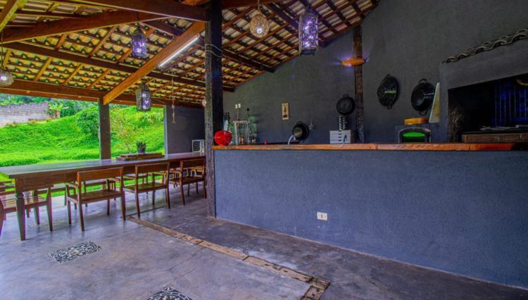 sitio-guararema-venda-piscina-casa-sede-4-dorm (20)