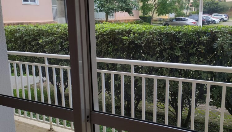 apartamento-2-dorm-varanda-gourmet-térreo-cond-horizontes (21)