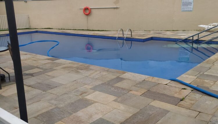 apartamento-2-dorm-varanda-gourmet-térreo-cond-horizontes (5)