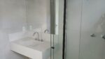 sobrado-3-suites-424m2-piscina-jacuzzi-banheira-gourmet-cond-aruã (29)