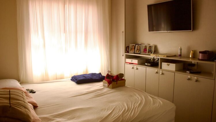sobrado-3-dorm-alto-ipiranga-churrasqueira-venda (16)