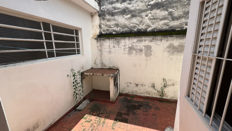 casa-térrea-comercial-166m2-centro-2-dorm-quintal-3banheiros-venda (19)
