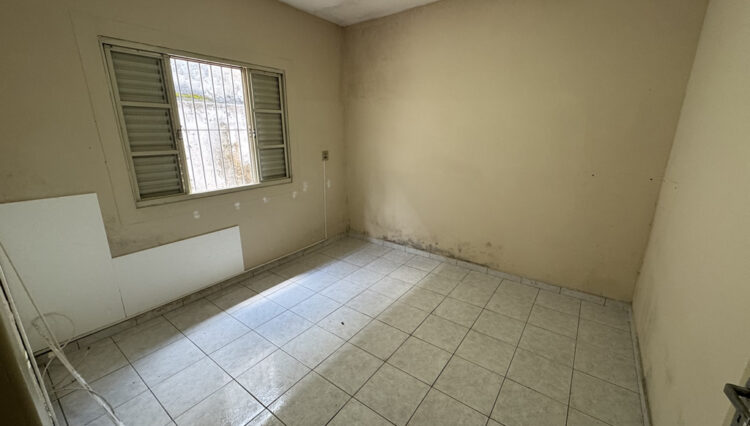 casa-térrea-comercial-166m2-centro-2-dorm-quintal-3banheiros-venda (2)