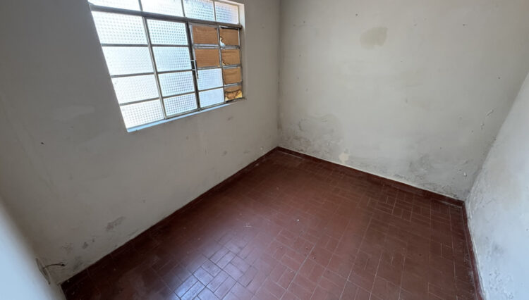 casa-térrea-comercial-166m2-centro-2-dorm-quintal-3banheiros-venda (25)