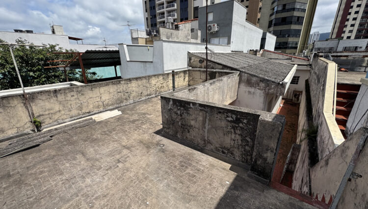 casa-térrea-comercial-166m2-centro-2-dorm-quintal-3banheiros-venda (28)