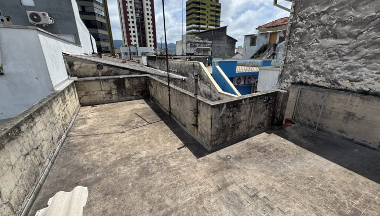 casa-térrea-comercial-166m2-centro-2-dorm-quintal-3banheiros-venda (29)