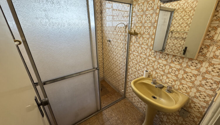 casa-térrea-comercial-166m2-centro-2-dorm-quintal-3banheiros-venda (7)