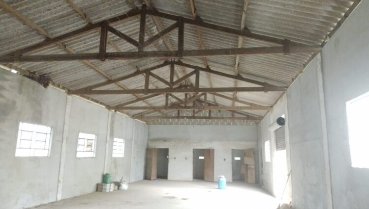 sitio-casa-sede-casa-caseiro-galpao-34.000m2-cocuera-venda (10)
