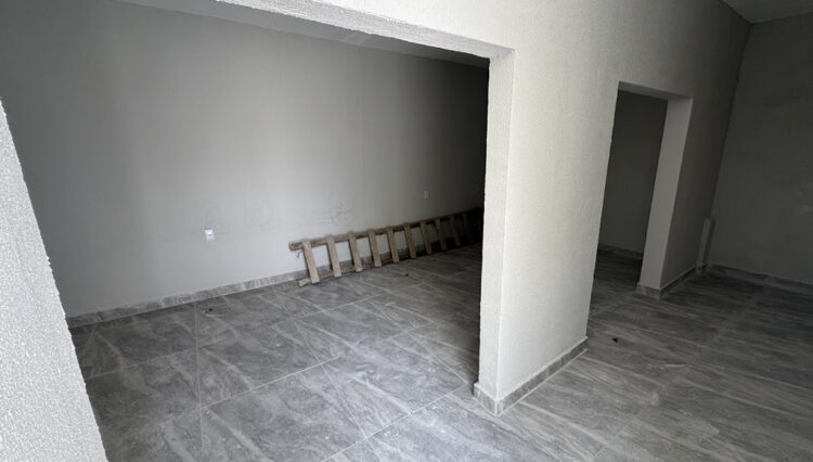 casa-térrea-quintal-3-dorm-suite-3-vagas-vila-lavinia-105m2-venda (25)