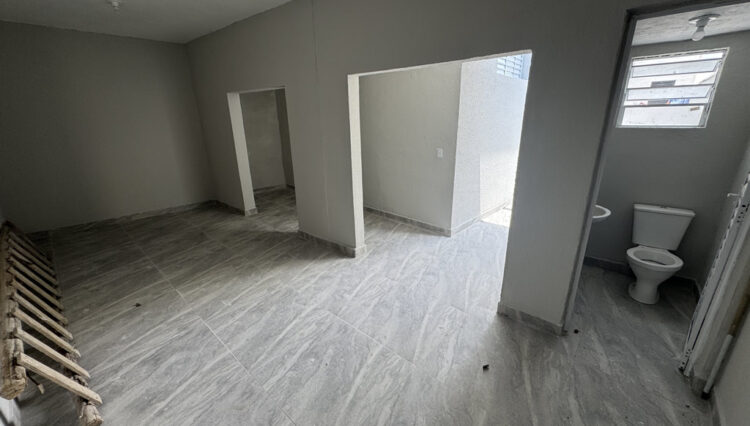 casa-térrea-quintal-3-dorm-suite-3-vagas-vila-lavinia-105m2-venda (27)