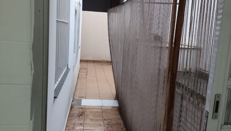 locação-casa-comercial-pronto-ara-clinica-7-salas-recpção-jardim-santista-mogi (12)