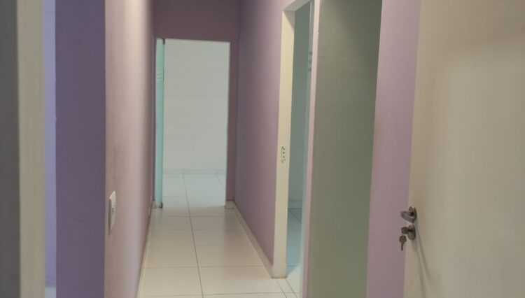 locação-casa-comercial-pronto-ara-clinica-7-salas-recpção-jardim-santista-mogi (18)