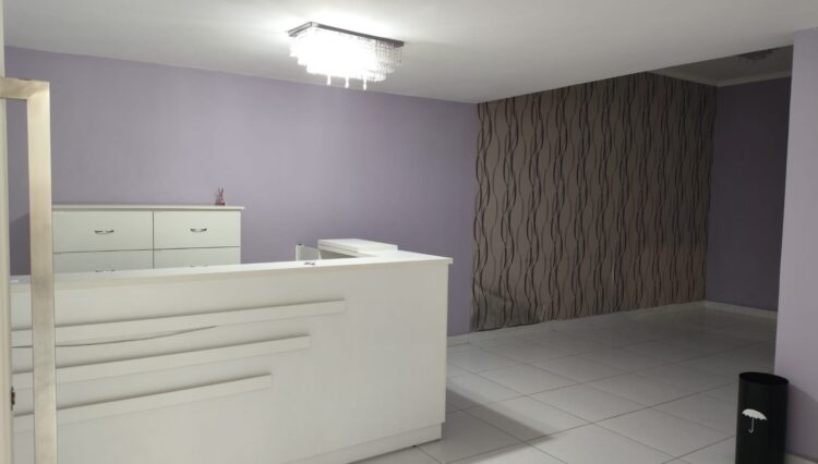 locação-casa-comercial-pronto-ara-clinica-7-salas-recpção-jardim-santista-mogi (2)