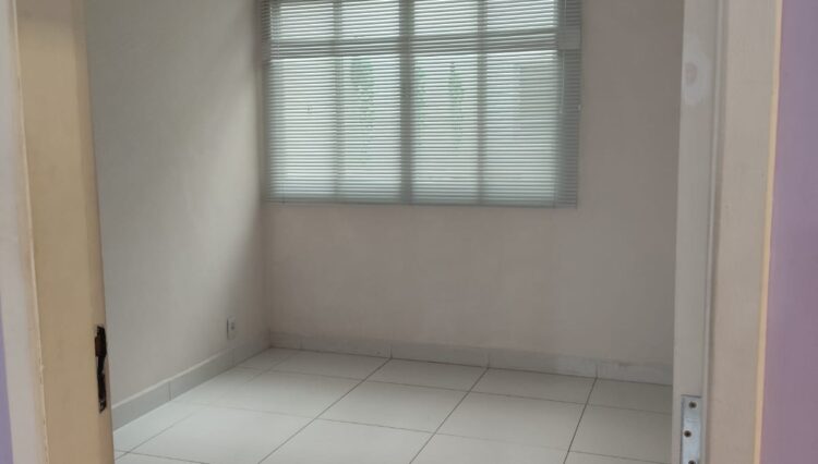 locação-casa-comercial-pronto-ara-clinica-7-salas-recpção-jardim-santista-mogi (22)