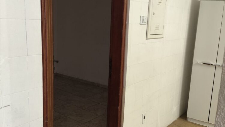 locação-casa-comercial-pronto-ara-clinica-7-salas-recpção-jardim-santista-mogi (8)