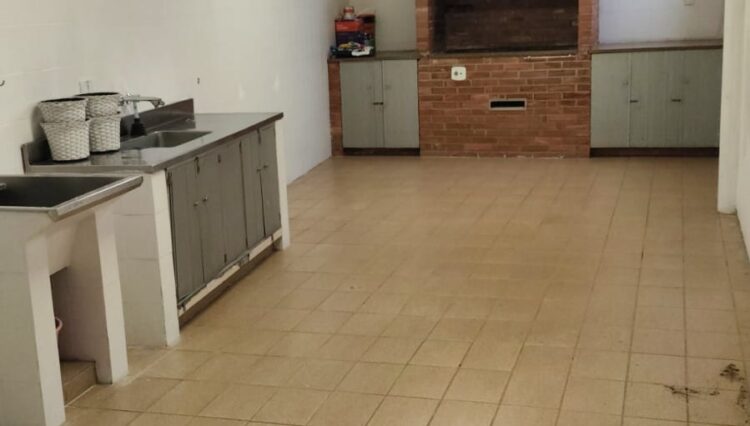 locação-casa-comercial-pronto-ara-clinica-7-salas-recpção-jardim-santista-mogi (9)