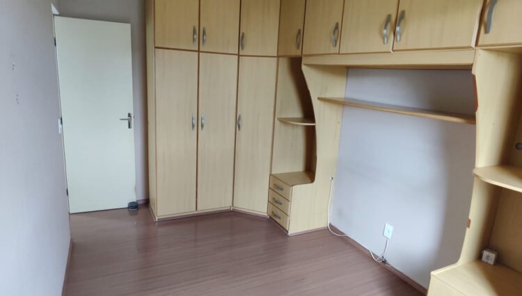 apartamento-reformado-2-dorm-sacada-vila-nova-aparecida-54m2-cond-fechado (11)