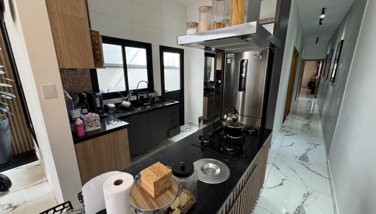 casa-térrea-moderna-acabamento-refinado-vila-suissa,venda (13)