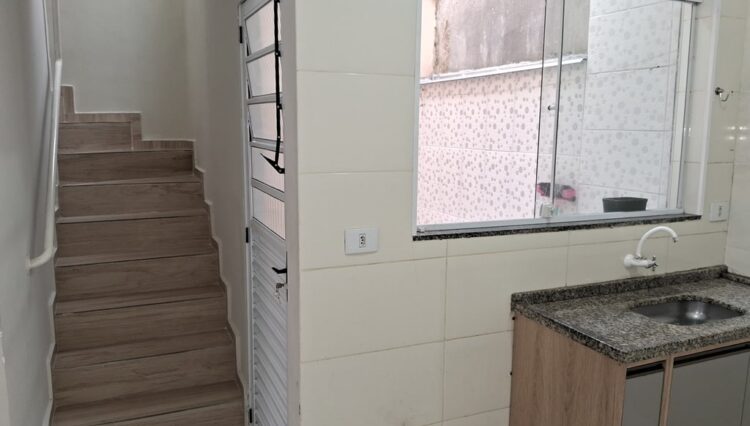 sobrado-villagio-5-casa-vila-lavinia-60m2-2-dorm-venda (24)
