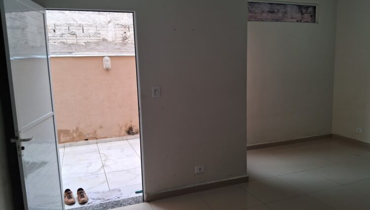 sobrado-villagio-5-casa-vila-lavinia-60m2-2-dorm-venda (9)