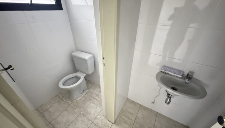 sala-comercial-80m2-2-banheiros-primeiro -andar-centro-locação (5)