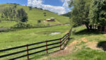sitio-6-alqueires-paraibuna-10km-salesopolis-casa-sede-5-dorm-3-lagos-cocheiras-plantação-cercado (31)