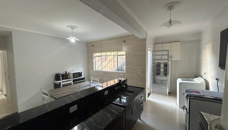 sobrado-3-dorm-suite-escritório-banheiro-hidromassagem-sala-lareira-garagem-2-carros-área-gourmet-190m2-venda (12)