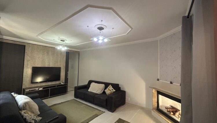 sobrado-3-dorm-suite-escritório-banheiro-hidromassagem-sala-lareira-garagem-2-carros-área-gourmet-190m2-venda (20)