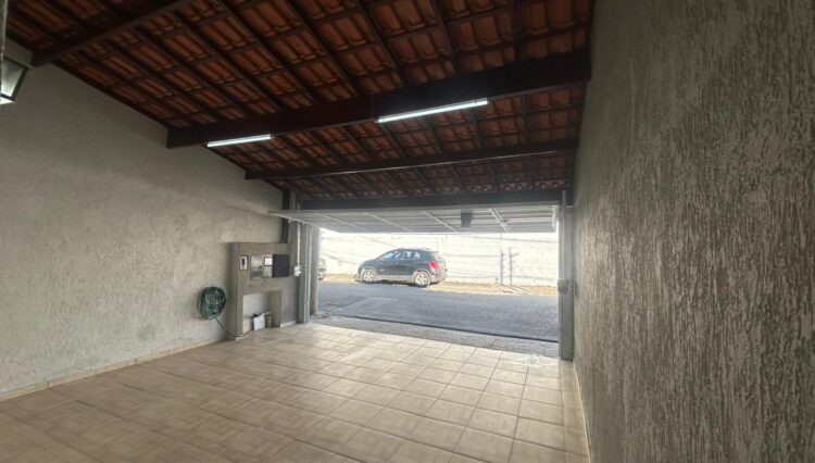sobrado-3-dorm-suite-escritório-banheiro-hidromassagem-sala-lareira-garagem-2-carros-área-gourmet-190m2-venda (21)